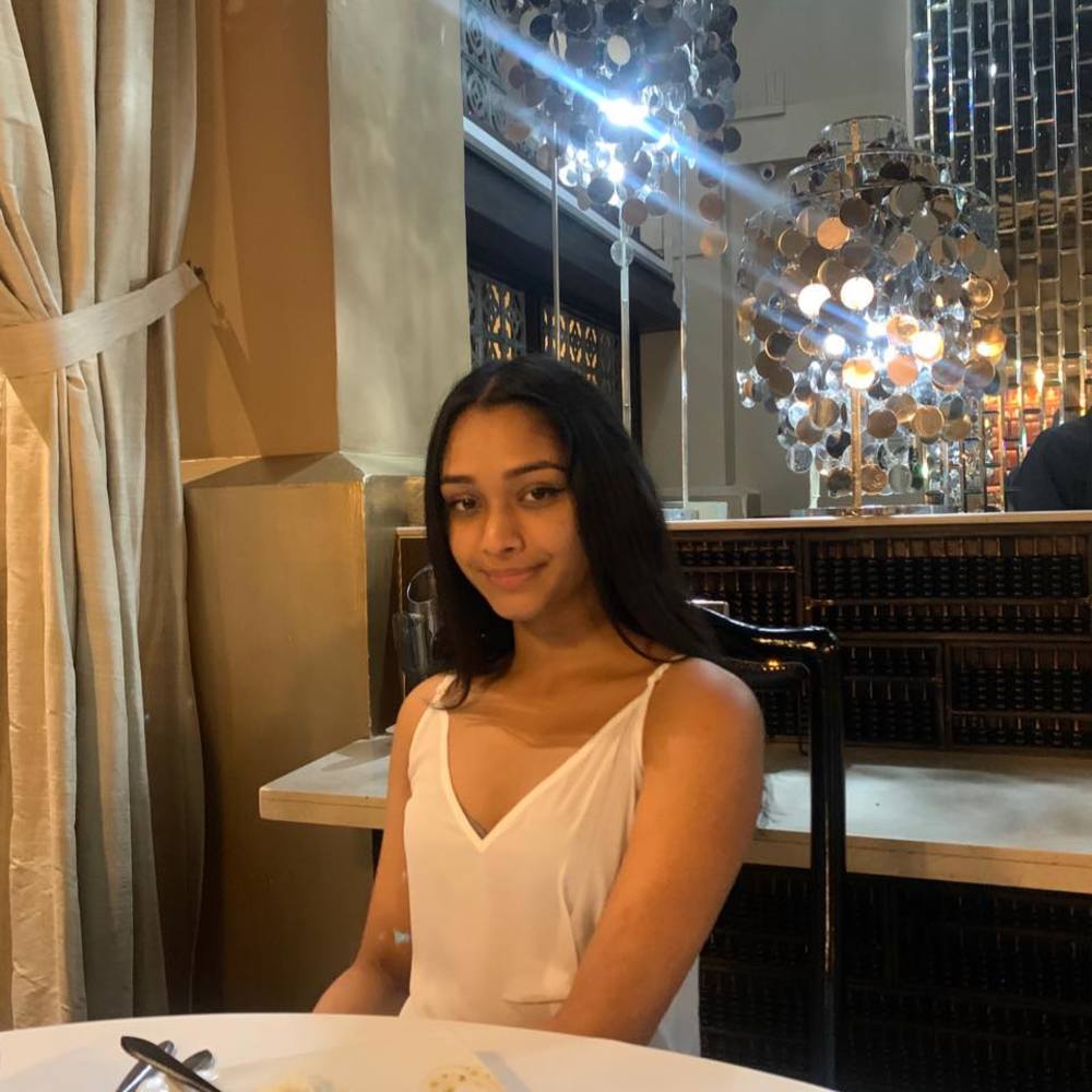 Meet your Posher, Sana